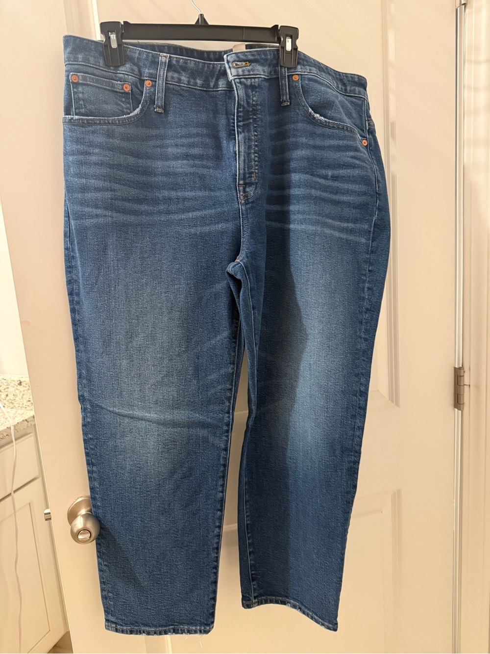 Madewell Women's Straight-Leg Jeans in Dark Blue Wash